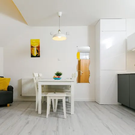 Apartment Chris By Interhome Balatonlelle