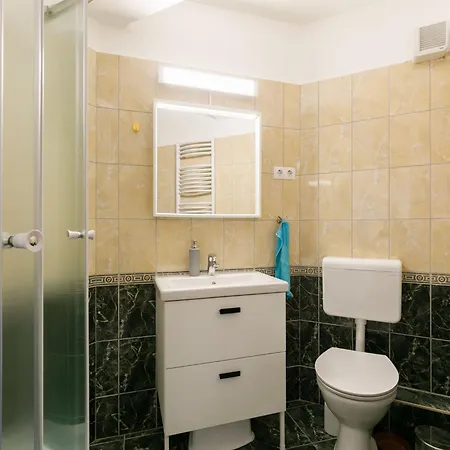 Apartment Chris By Interhome Balatonlelle