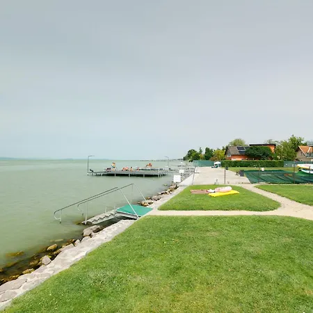 Apartment Chris By Interhome Balatonlelle